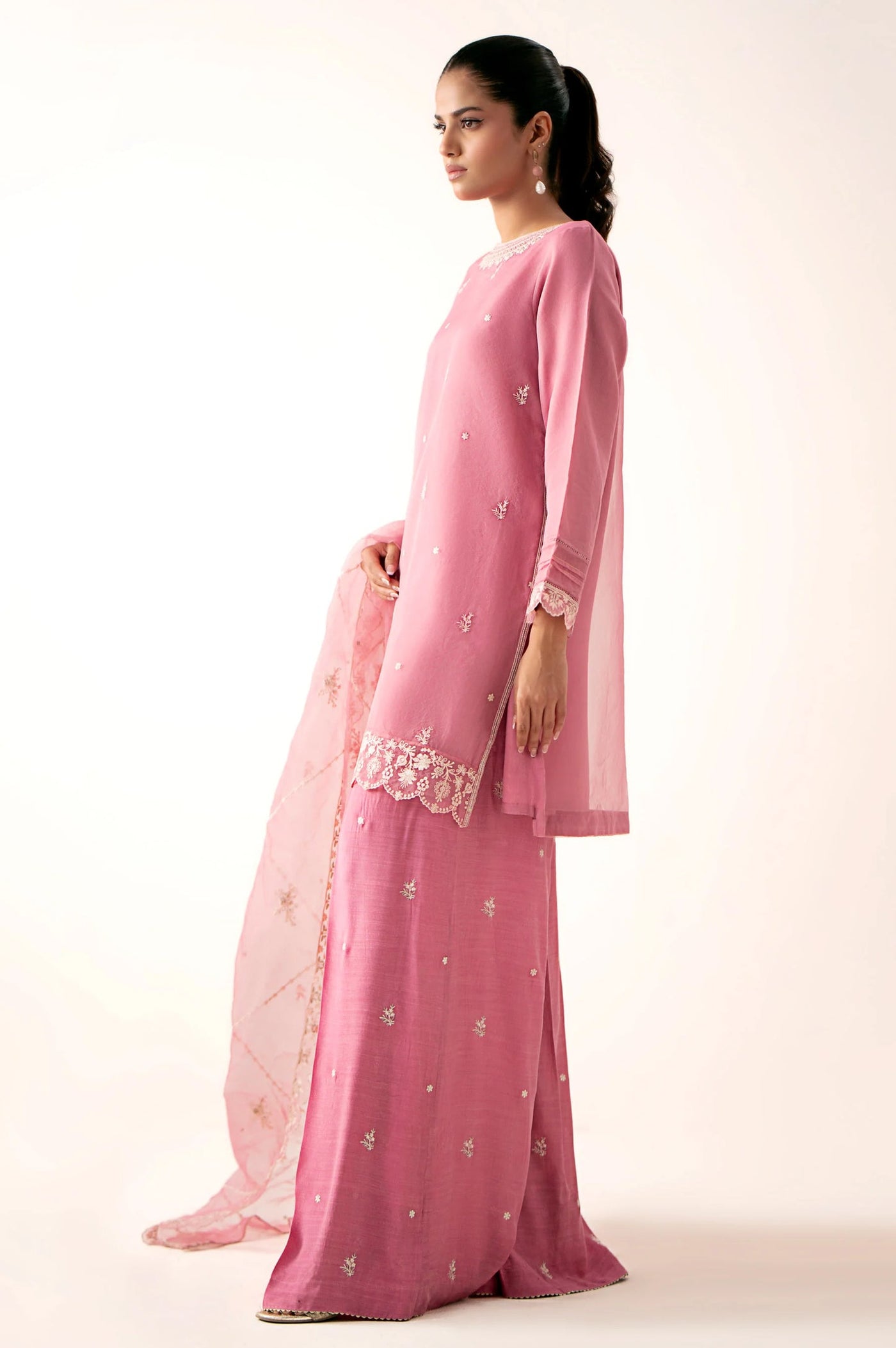 BLUSH PINKY" UNS-60036