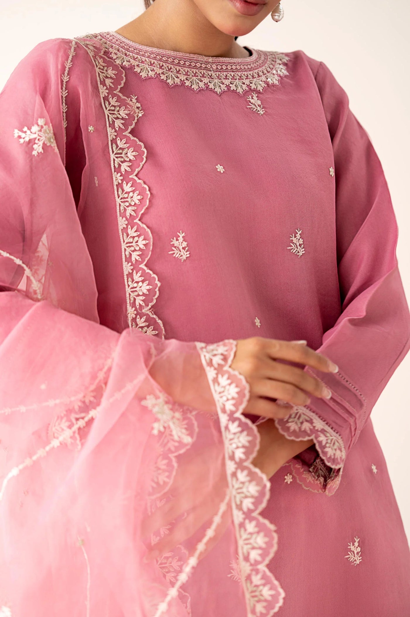 BLUSH PINKY" UNS-60036